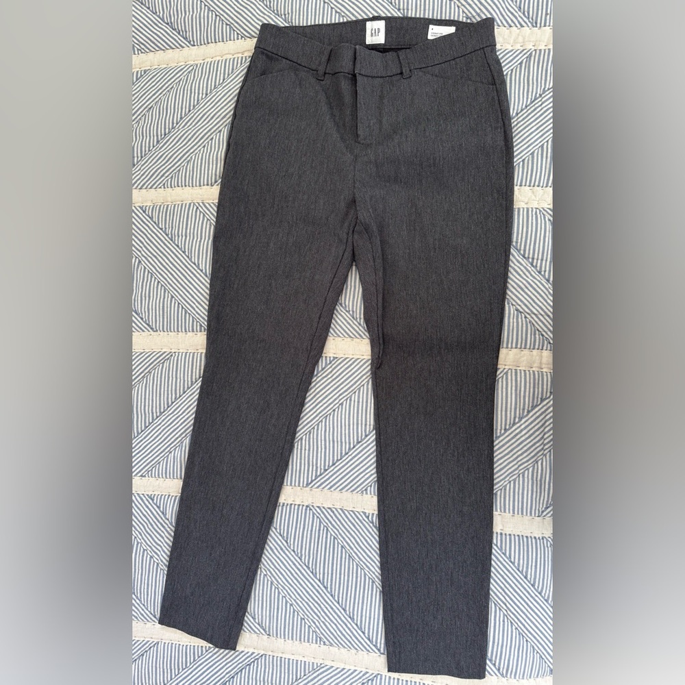 GAP Gray Ankle Pants